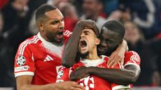 Pemain Bayern Munchen, Luis Diaz, melakukan selebrasi setelah mencetak gol ke gawang Real Madrid pada laga leg kedua perempat final Liga Champions di Allianz Arena, Kamis (16/4/2026) dini hari WIB. (AP Photo/Lennart Preiss)