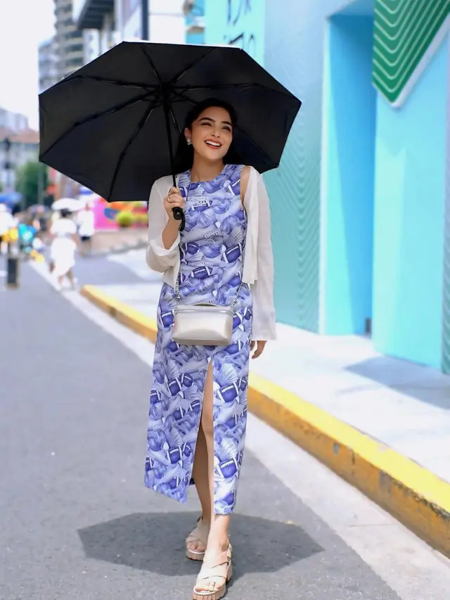 Potret Liburan Ashanty di Shanghai dengan Outfit Casual Feminin, Tampilan Body Ramping Bak Model Profesional