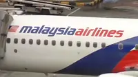 Penyelidik Malaysia kini sedang menginvestigasi dugaan kesengajaan seseorang di kokpit mematikan sistem komunikasi dan mengalihkan MH370 dari rute yang ditentukan -- menuju Beijing. 