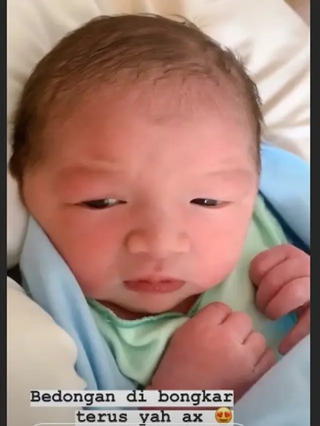 Alessia Cestaro Lahirkan Putra Ke-3, Ini 7 Potretnya