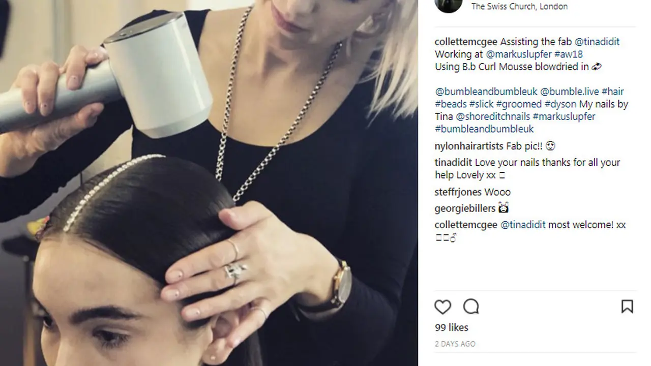 London Fashion Week Berkilau dengan Kristal di Rambut
