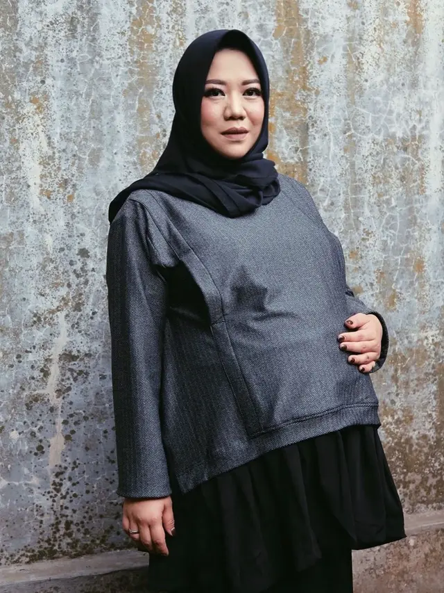 Siap Sambut Anak Pertama, Ini 6 Potret Risa Saraswati Pamer Baby Bump