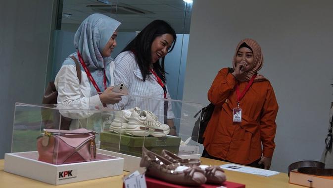 KPK Lelang Barang Rampasan Koruptor pada 11 Maret 2026, Ada iPhone hingga Tanah