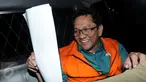 Direktur PT Banten Global Development, Ricky Tampinongkol usai diperiksa KPK, Jakarta, Rabu (2/12/2015). Ricky Tampinongkol adalah satu dari 8 orang yang tertangkap OTT oleh penyidik KPK di kawasan Serpong. (Liputan6.com/Helmi Afandi)