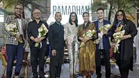 Berikut inspirasi busana muslim untuk Ramadan dan Lebaran dari lima desainer kenamaan tanah air. (Foto: Dok. Plaza Indonesia)