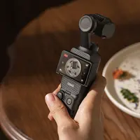 Insta360 bersiap meramaikan pasar kamera gimbal pocket lewat produk terbarunya, Insta360 Luna. Perangkat ini dirancang untuk bersaing di segmen kamera ringkas dengan kemampuan imaging yang lebih fleksibel dan inovatif.