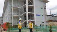 Sebanyak 12 tower berupa rumah susun (rusun) dengan teknologi modular tersebut sudah siap dimanfaatkan untuk jadi tempat tinggal bagi para pekerja konstruksi di proyek IKN Nusantara.
