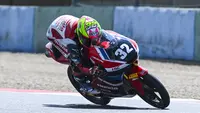 Kiandra Ramadhipa Sabet 4 Poin di Prancis, Bertahan di 5 Besar Klasemen Moto3 Junior Championship 2026
