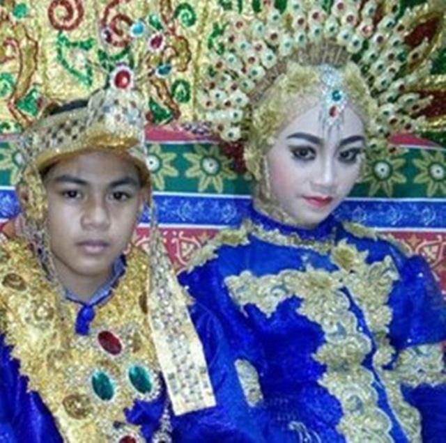 Pasangan remaja yang menikah dengan mahar Rp30 Juta/copyright merdeka.com