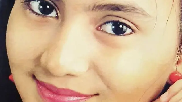 6 Potret Masa Muda Wanda Hamidah, Cantik Memesona