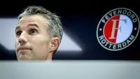 Van Persie menggantikan Pascal Bosschaart sebagai pelatih interim Feyenoord. Eks penyerang Arsenal tersebut menandatangani kesepakatan kontrak hingga Juni 2027. (AFP/ANP/Koen van Weel)