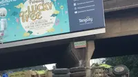 Truk Oleng dan Terbalik di Tangerang, Sopir Tewas di Tempat