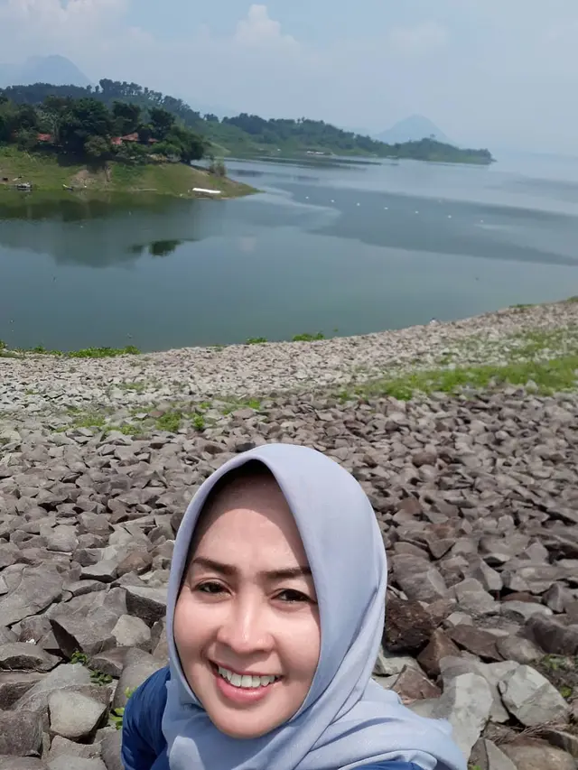 Ingat Munaroh Pacar Mandra di Sinetron Si Doel? Ini 6 Potret Terbarunya