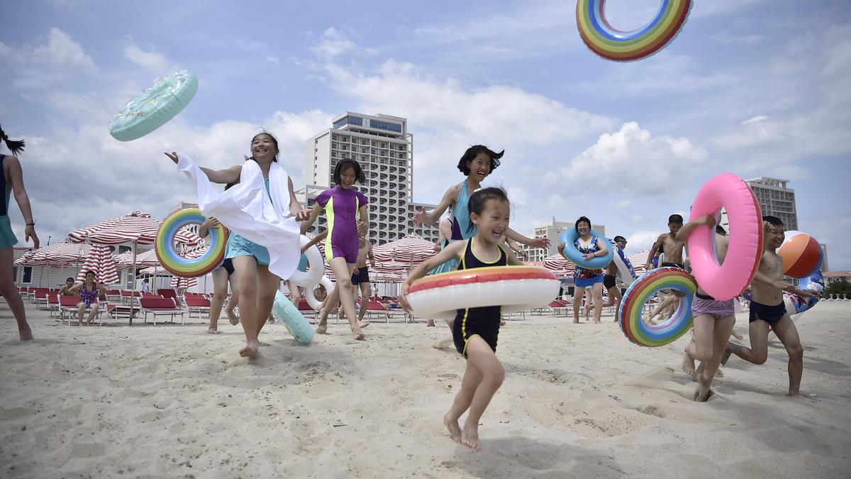 Jadi Proyek Kesayangan Kim Jong Un, Resor Pantai Megah Korea Utara Bakal Disambangi Wisatawan Rusia