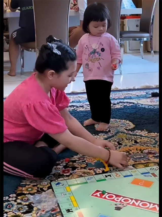 Arsy Hermansyah dan Ameena