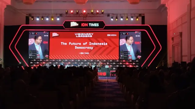 Gubernur DKI Jakarta Anies Baswedan menjadi pembicara di acara Indonesia Millenial and Gen Z Summit 2022 membahas The Future of Indonesia Democracy di Tribata
