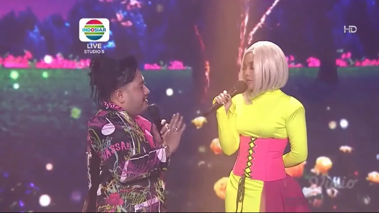 Duet Nassar dan Findi di Konser Kemenangan Bintang Pantura 6