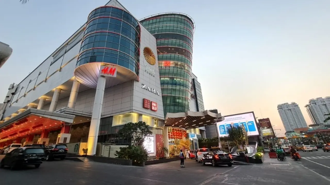 Sun Plaza