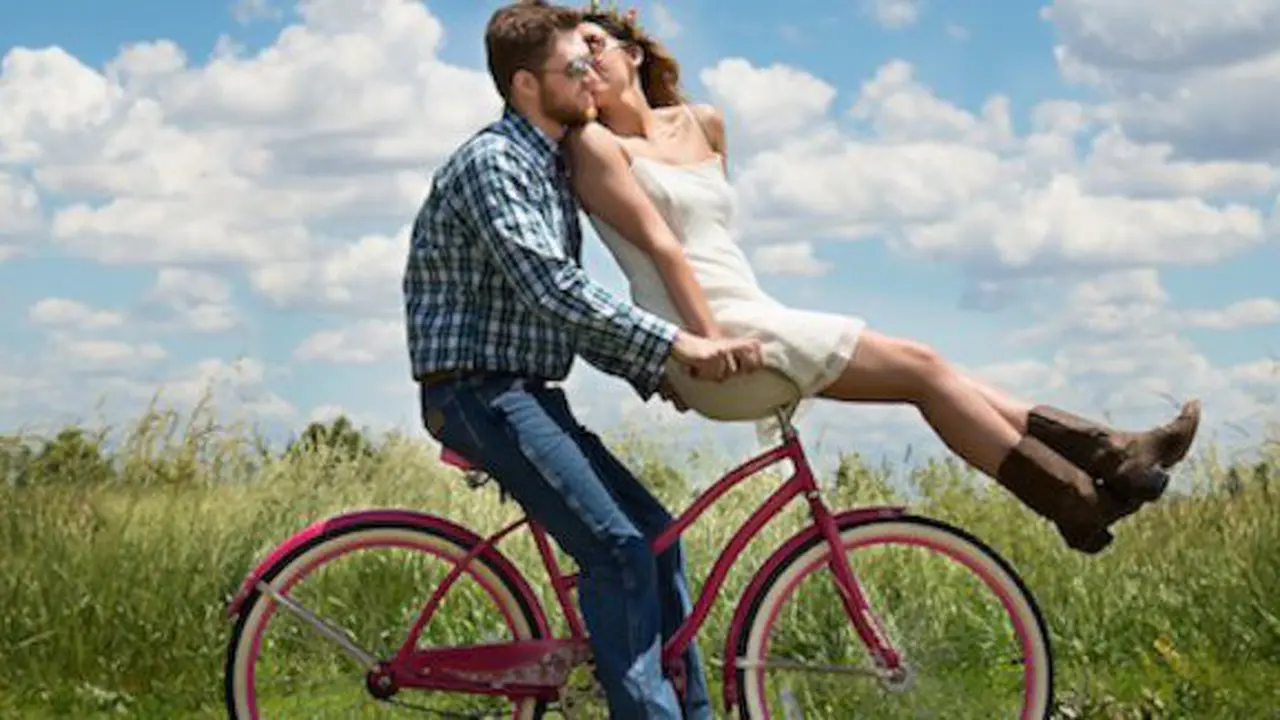 Pasangan cinta. Copyright: Pixabay.com