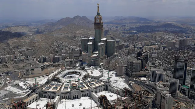 Wow, Begini Pemandangan Masjidil Haram dari Ketinggian