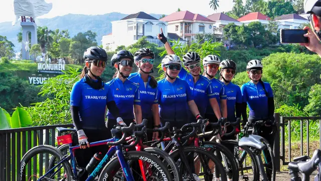 Doni Tata ikut Balapan Sepeda