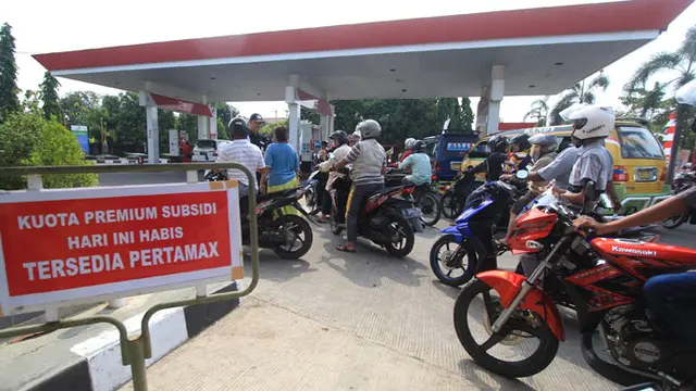 BBM Langka Didaerah - Liputan6 Petang
