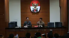 KPK menetapkan Bupati Jombang sebagai tersangka kasus suap. Sang Bupati diduga menerima sejumlah uang untuk terkait penempatan jabatan di Pemkab Jombang.