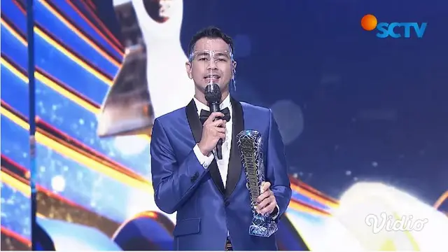 Raffi Ahmad sabet penghargaan  Celebrity of the Year Infotainment Awards 2021