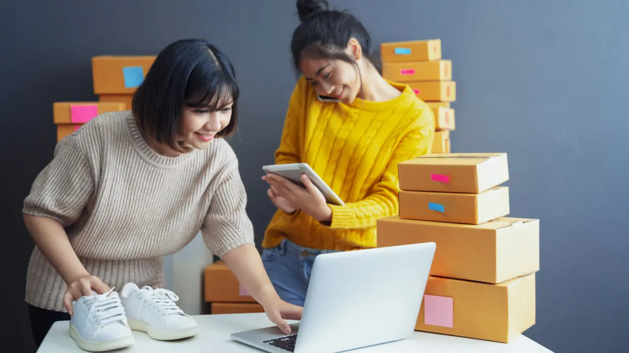 Riset INDEF Sebutkan Kampus UMKM Shopee Jadi Program Pelatihan Terpopuler, Ini Alasannya!
