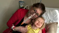 Melissa Benoit harus hidup 6 hari tanpa paru-paru sambil menunggu transplantasi. (Foto: CNN)