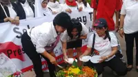 Tumpeng Sederhana untuk Ultah Jokowi