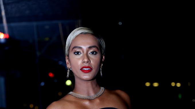 Aksara Jawa dan Bali Terukir di Tubuh Kimmy Jayanti News 
