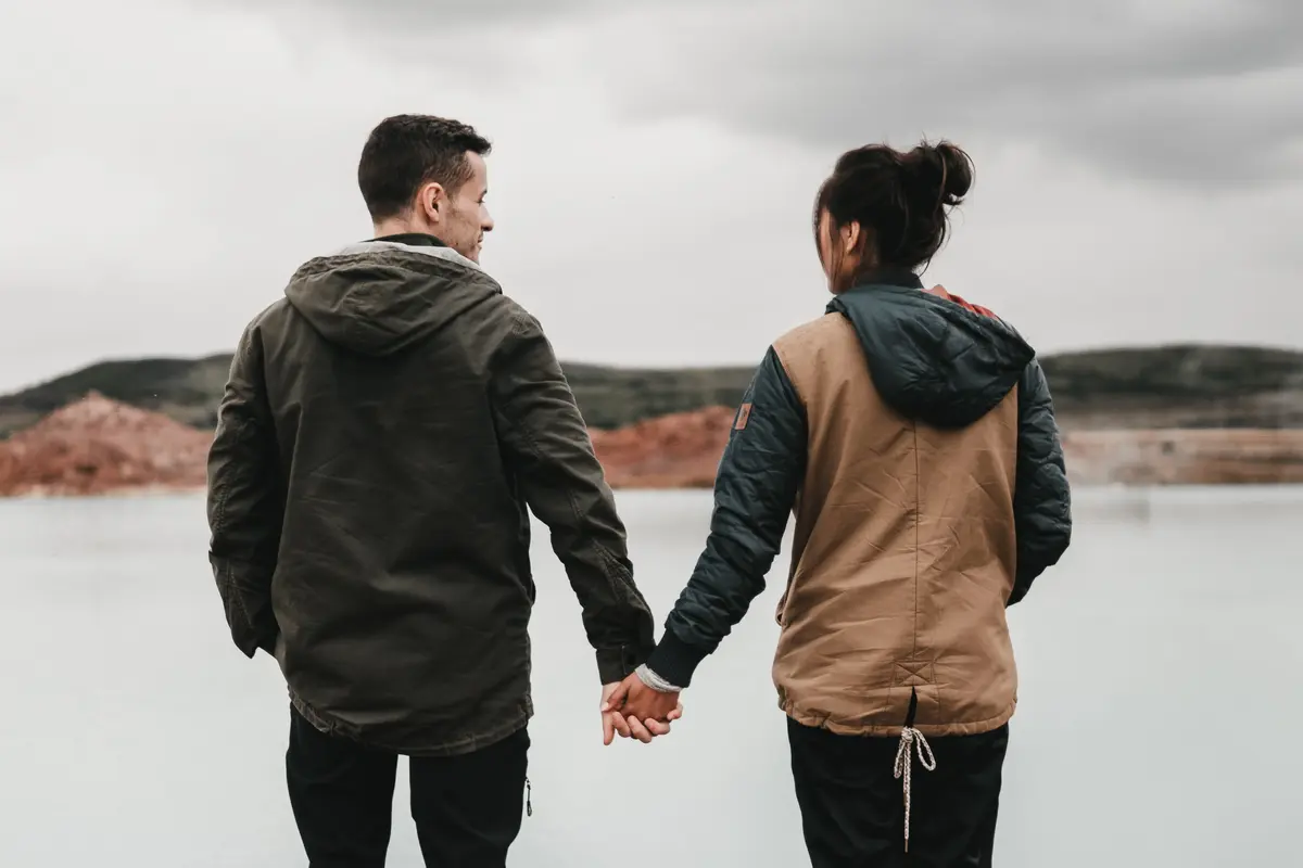 pasangan cinta