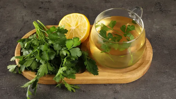 daun ketumbar seduhan teh