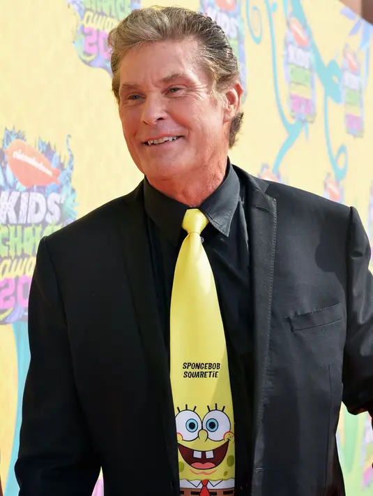 Sebagai penjaga pantai dalam film yang disutradarai Seth Gordon diantaranya, Zac Efron, Alexandra Daddario, Priyanka Chopra, Kelly Rohrbach, dan Ilfenesh Hadera. (Bintang.com/AFP)