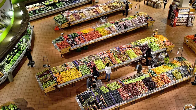 Ilustrasi di Supermarket
