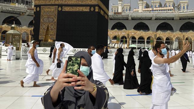 FOTO: Melihat Lebih Dekat Pelaksanaan Umrah di Masa Pandemi COVID-19