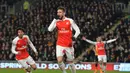 Olivier Giroud mencetak dua gol saat Arsenal menang 4-0 atas Hull City dalam partai ulang putaran kelima Piala FA di Stadion KC, Hull City, Rabu (9/3/2016) dini hari WIB. (AFP/Paul Ellis)