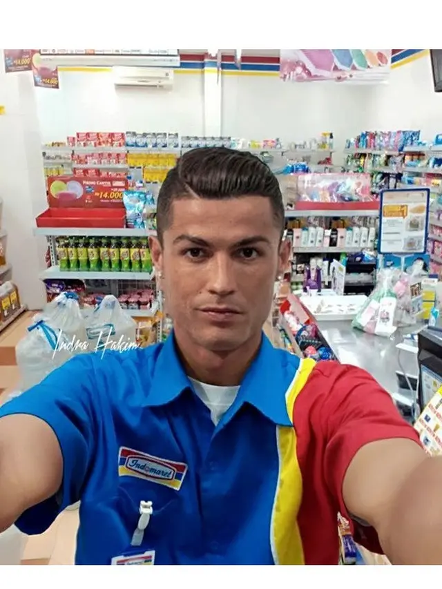 6 Editan Foto Cristiano Ronaldo Ini Bikin Ketawa Geli