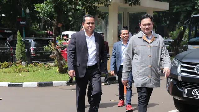 [Bintang] Farhat Abbas