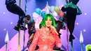 Sepertinya rambut Katy Perry juga ingin tampil 'Go Green'. (Via instagram/@katyperry)
