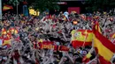 Suporter La Roja berkumpul di Madrid untuk menyaksikan bersama laga final UEFA Euro 2024 antara Spanyol dan Inggris. (Pierre-Philippe MARCOU/AFP)