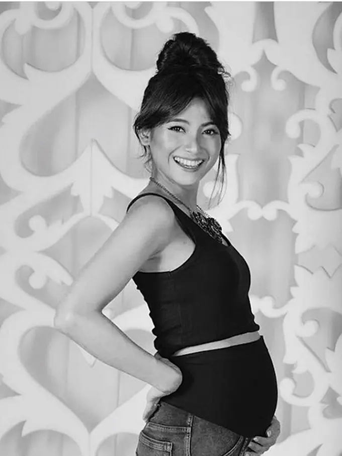 [Bintang] Acha Septriasa dan Vicky Kharisma