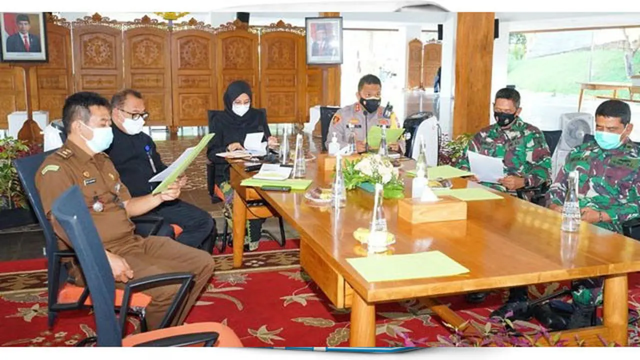 Bupati Banyuwangi Arahkan Warga Terkonfirmasi Covid-19 untuk Menempati Isolasi Terpusat