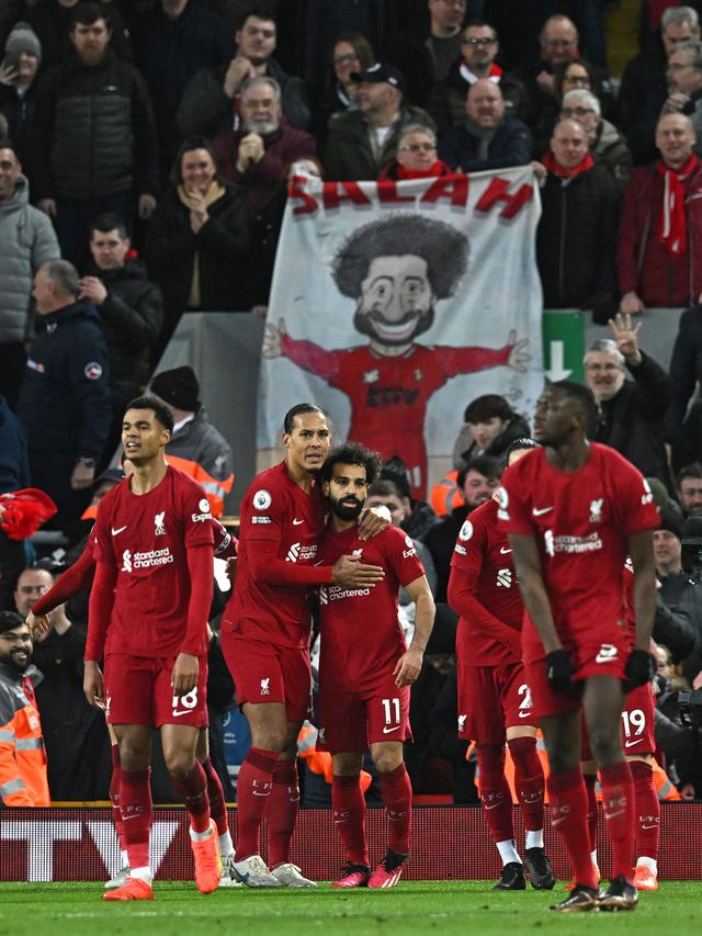 Foto: Sumbang Brace saat Hancurkan MU, Mohamed Salah Catatkan Diri Jadi Pencetak Gol Terbanyak Sepanjang Masa Liverpool