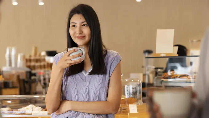 wanita juli beruntung