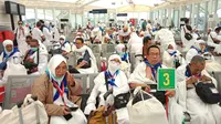 Kedatangan jemaah haji Indonesia kuota tambahan di Bandara Madinah. (FOTO: MCH PPIH ARAB SAUDI 2023)