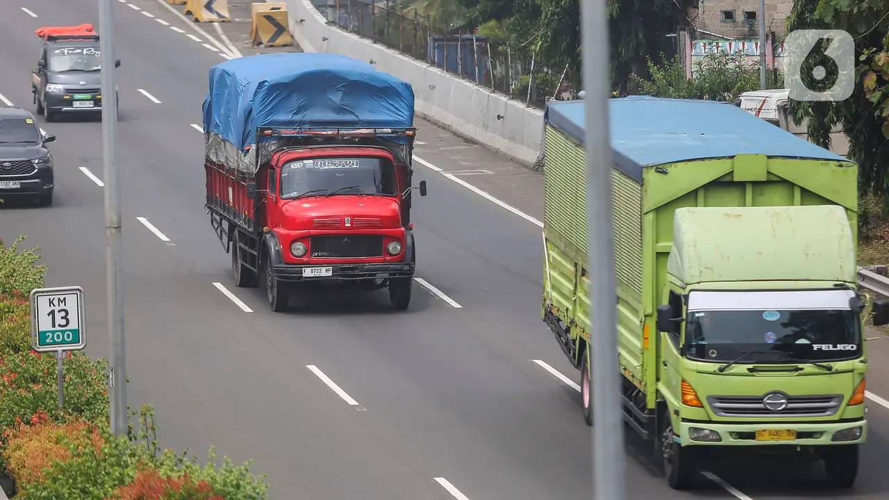 Dianggap Meresahkan, Diperlukan Regulasi Tegas Atur Keberadaan Truk ODOL