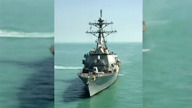 Kapal AL Amerika Serikat USS Carney (Wikimedia Commons)