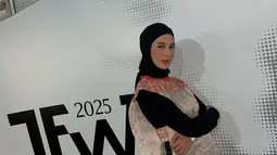 Untuk tahun ini, Paula sudah beberapa kali tampil di JFW sebagai model untuk beberapa barand fashion ternama. (Foto: Instagram/ paula_verhoeven)